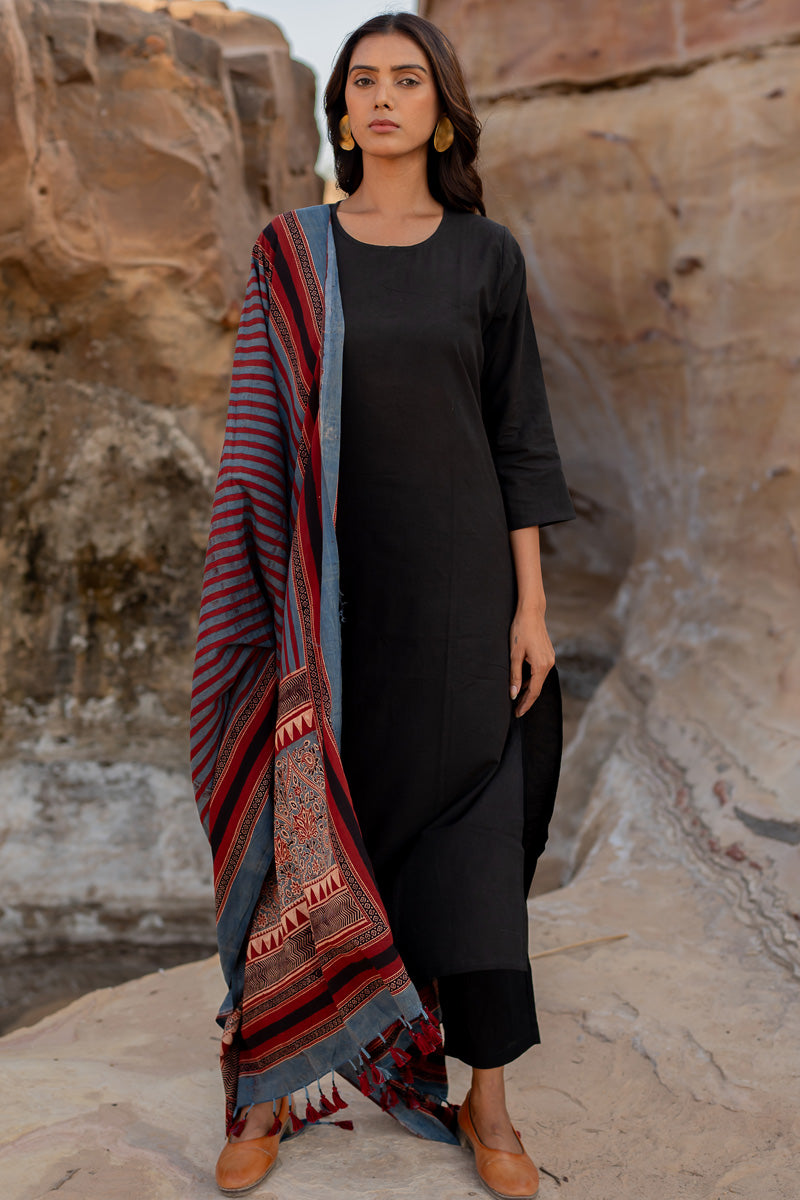 Set of 3 - Kurta, Dupatta & Pants - Swa 06