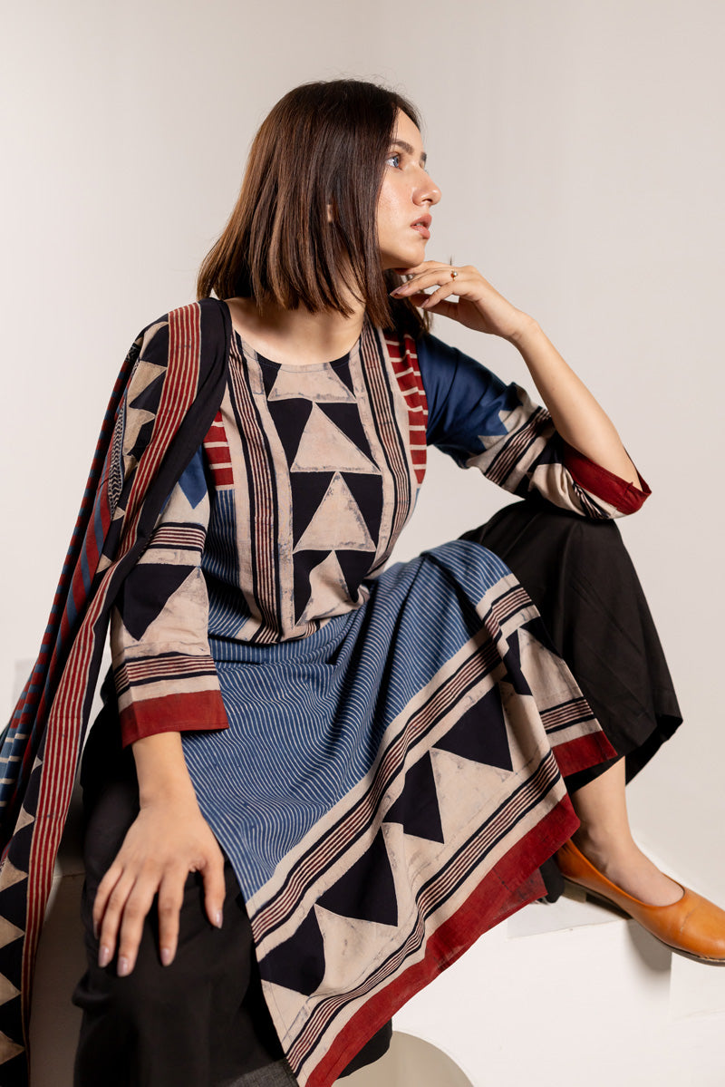 Set of 3 - Kurta, Dupatta & Culotte - Aabaan 03