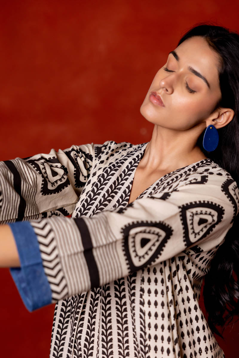 V Neck Panelled Kurta - Nami