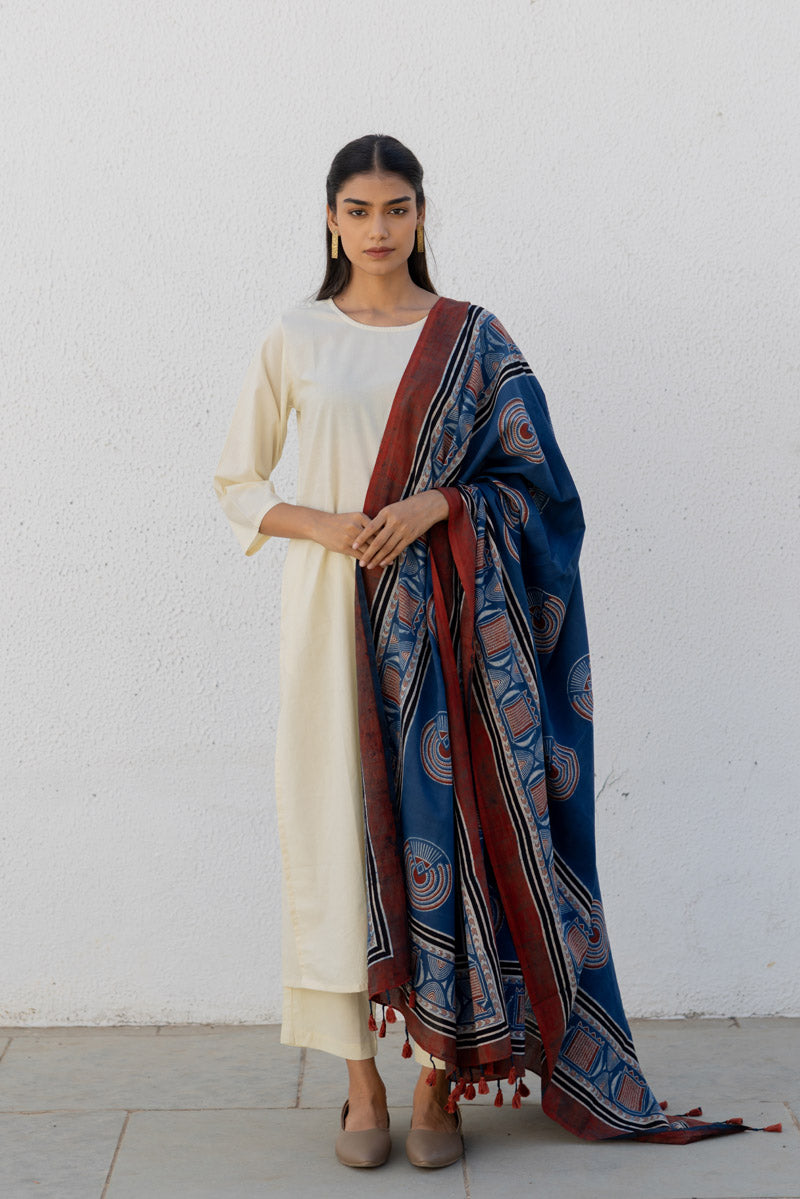 Set of 3 - Kurta, Dupatta & Pants - Adira 08