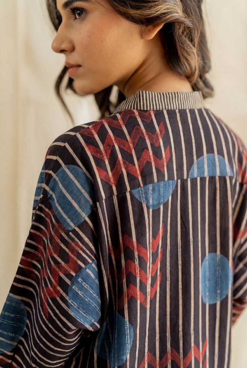 Freesize Anti-fit Top - Black Playful Geometry