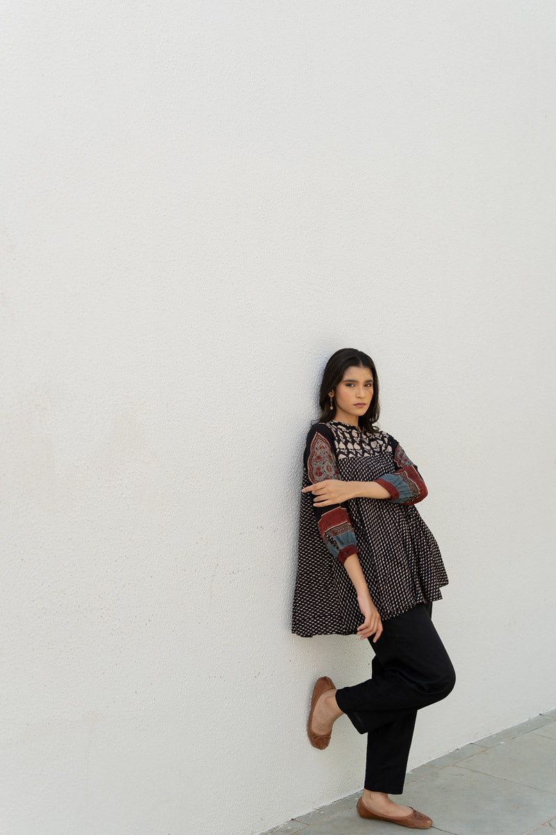 Bias Tunic - Baani Black