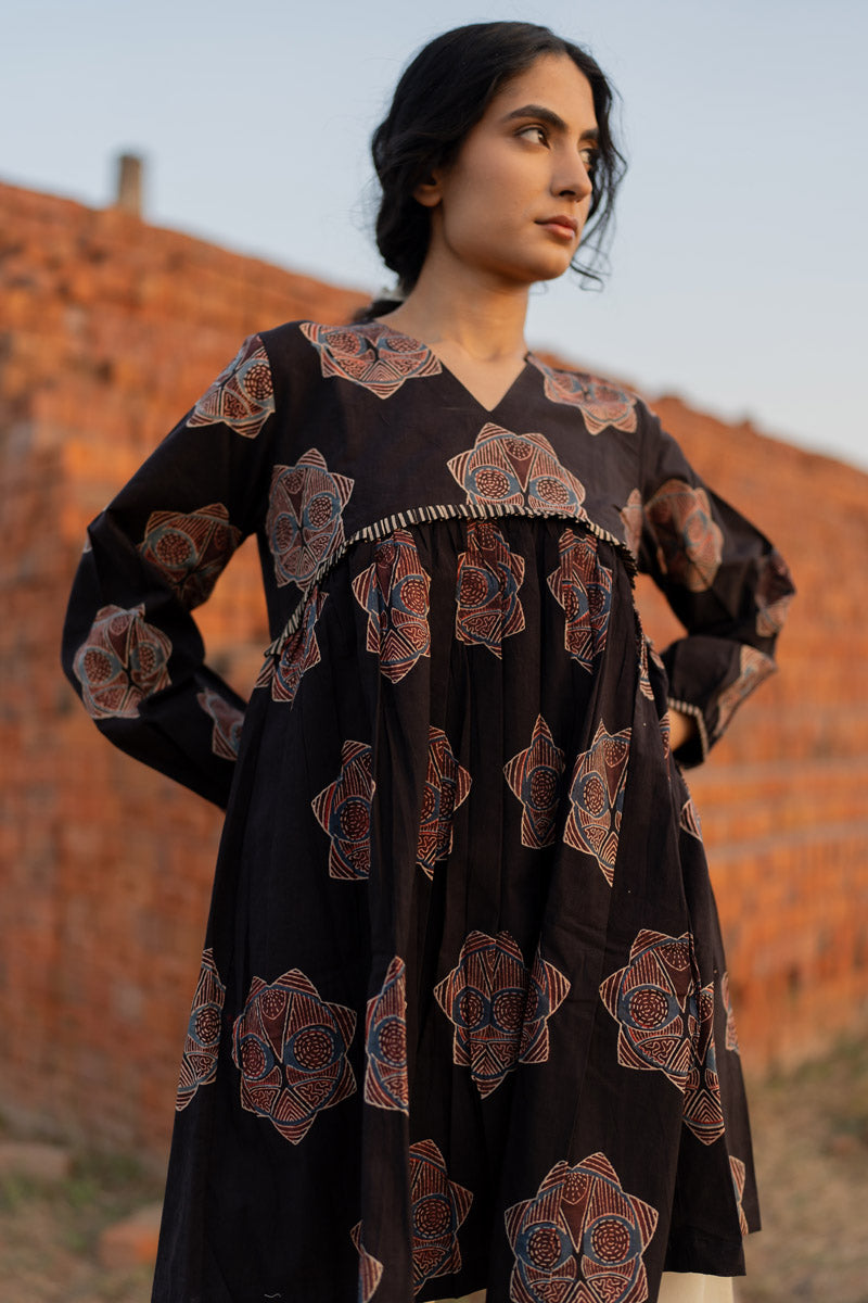 Yara Tunic - Black