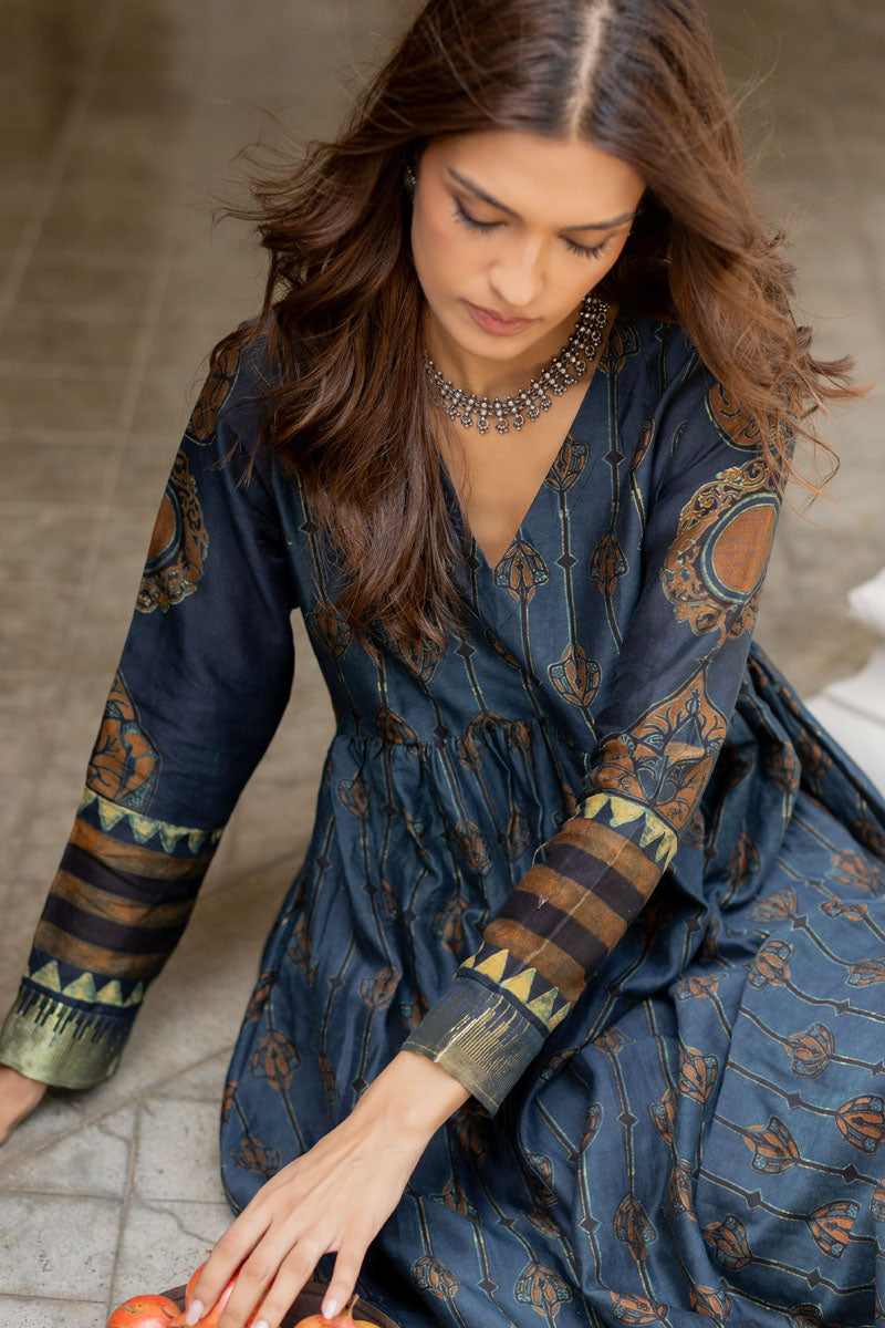 Chanderi Silk V Neck Flared Kurta Set of 2 - Maliha