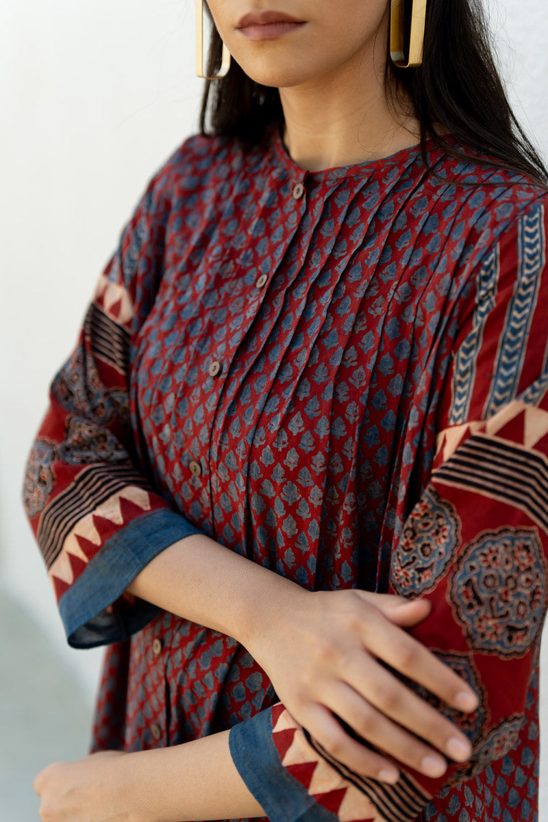 Short Pintuck Kurta - Oni Red